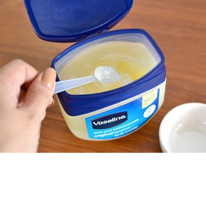 Sáp Dưỡng Ẩm Vaseline 49g Original 100% White Petrolatum