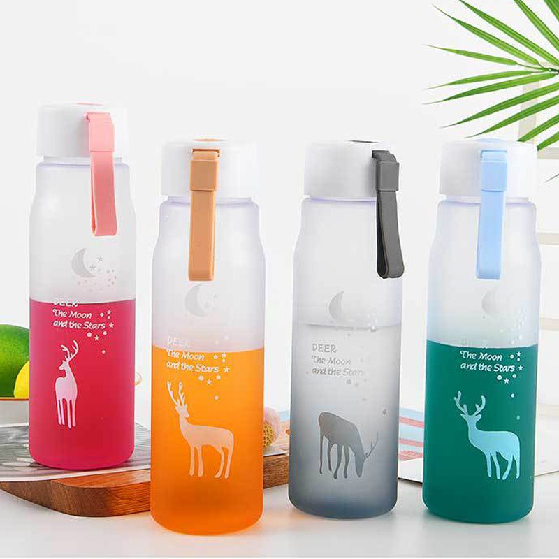 Bình nước in hình nai dễ thương | BigBuy360 - bigbuy360.vn
