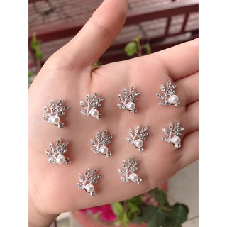 phụ kiện lá- bướm đá