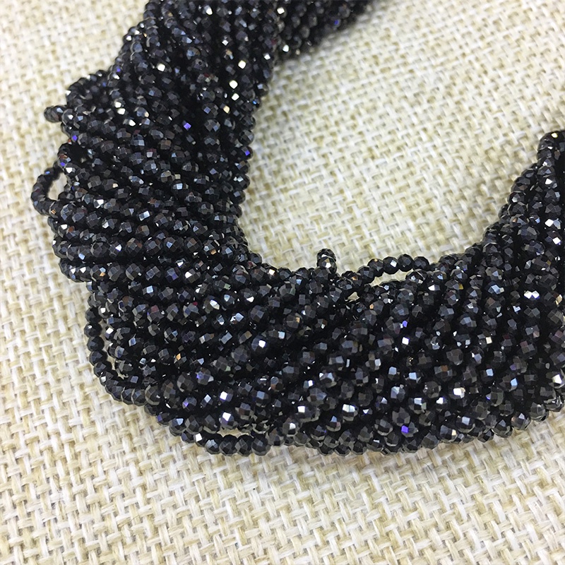 Chuỗi Hạt Đá Sapphires2 3Mm Màu Đen Tự Nhiên Dùng Làm Trang Sức Vòng Tay / Vòng cổ diy
