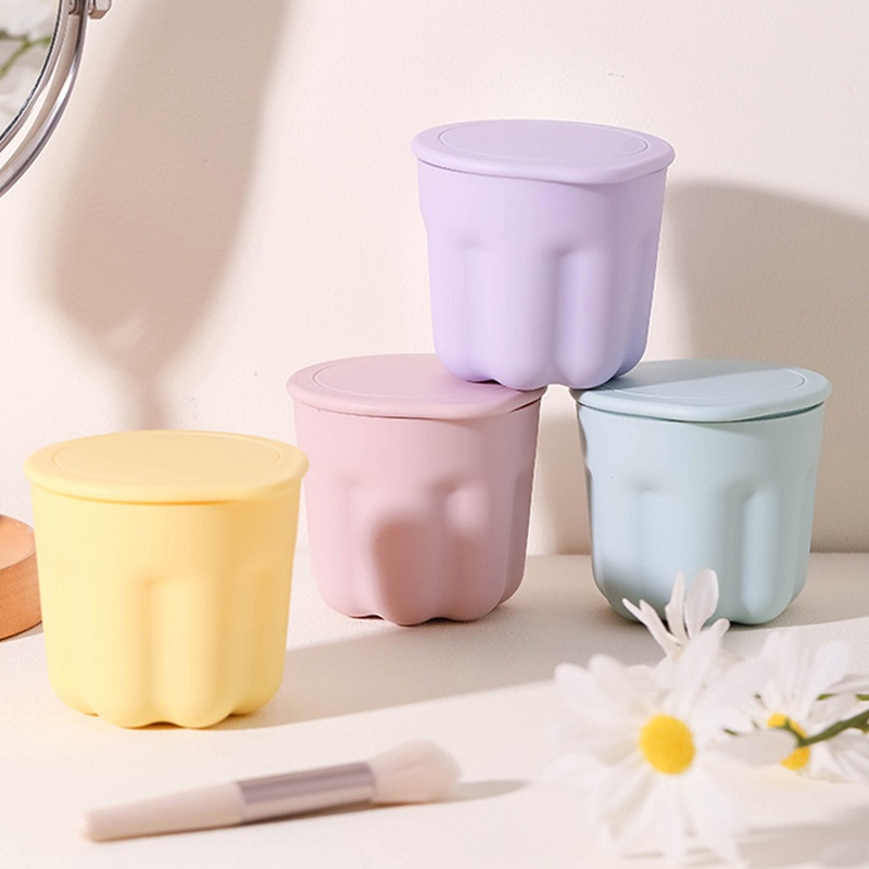 Hộp Làm Sạch Cọ Trang Điểm Tiện Dụng