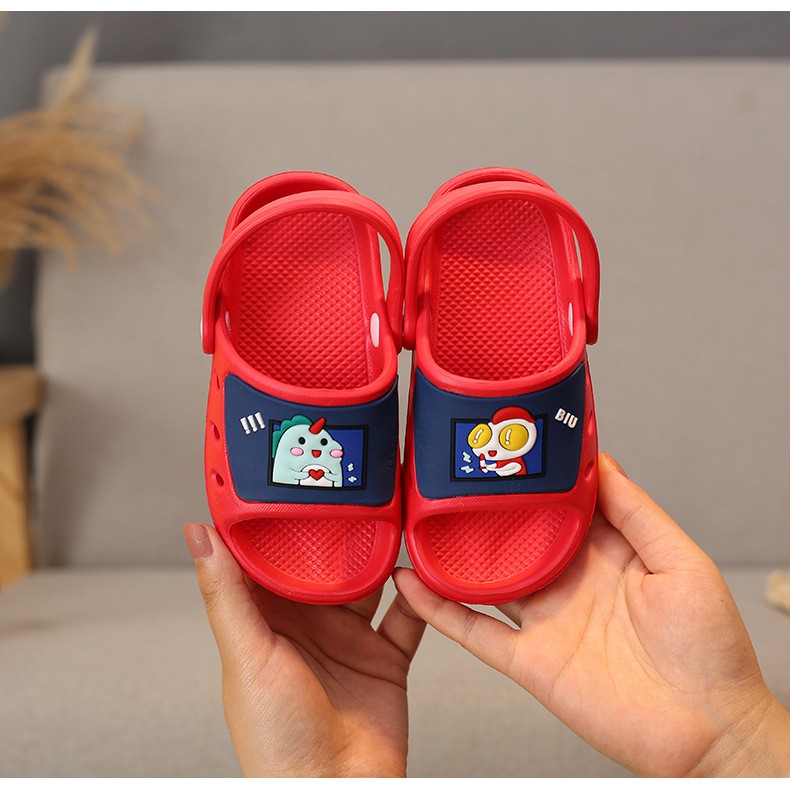 Sandal cho bé dép cho bé  siêu nhẹ, chống trơn trượt cho bé tập đi