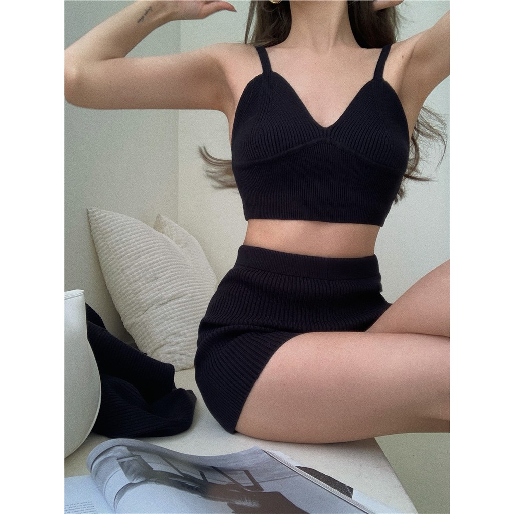 Đồ 3 Món Gồm Áo Khoác Cardigan + Quần Short Phong Cách Retro