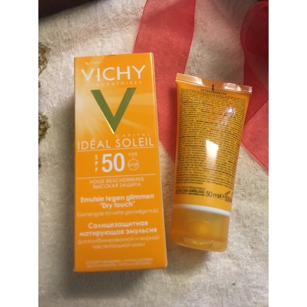 Kem chống nắng không gây nhờn rít VICHY IDEAL SOLEIL SPF50