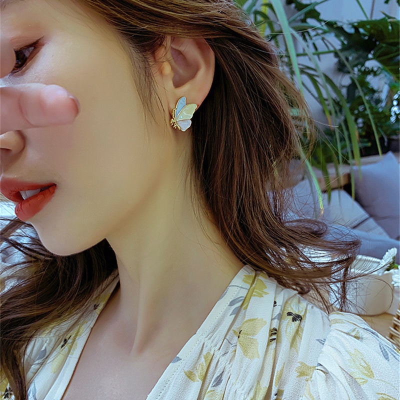 Khuyên tai đeo bên trái Haimeikang mặt hình bướm đính đá pha lê ngọc trai phong cách Hàn Quốc thời trang cá tính