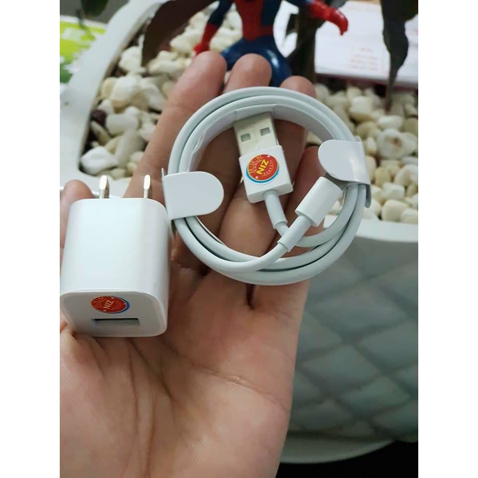 cáp sạc IPHONE Xs max Ip 11 zin cao cấp có hộp chính hãng bảo hành 12 tháng cam kết chất lượng giao hàng trong ngày