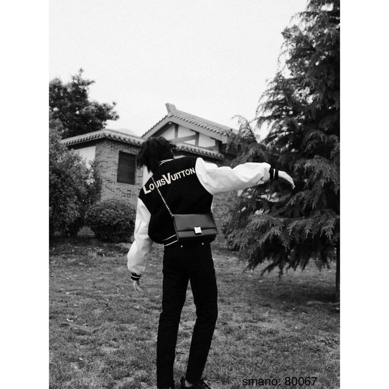 Áo khoác bomber LuonvuituoiChất gió vs nỉ mềmhàng 1 lớp cổ, tay áo và gấu áo có bo dệt xịn&lt;55kgphong cách hàn quốc