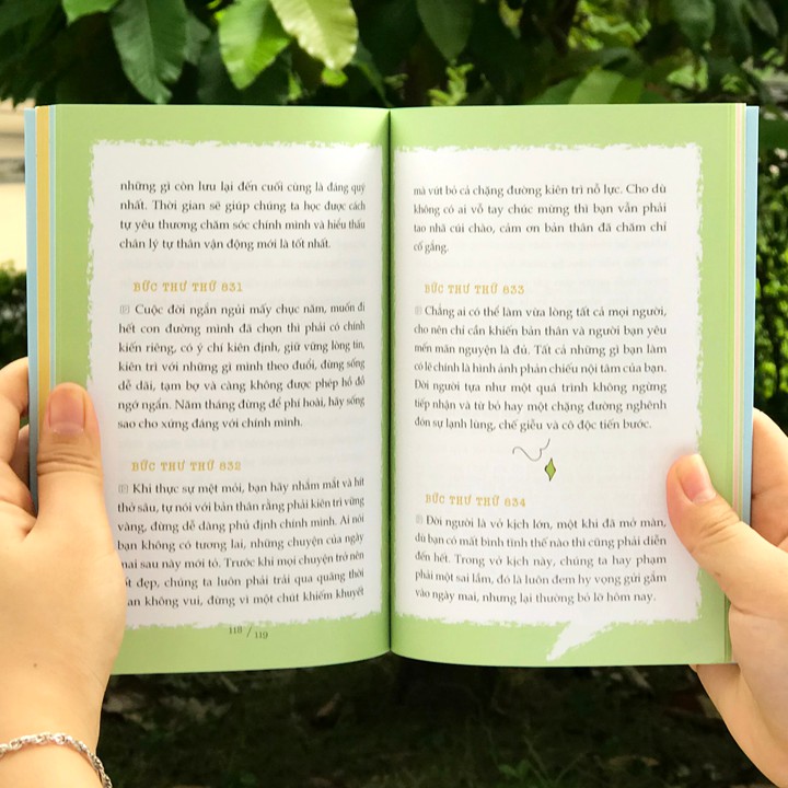 Sách 999 Lá Thư Gửi Cho Chính Mình - Mong Bạn Trở Thành Phiên Bản Hạnh Phúc Nhất (Tập 2) | BigBuy360 - bigbuy360.vn