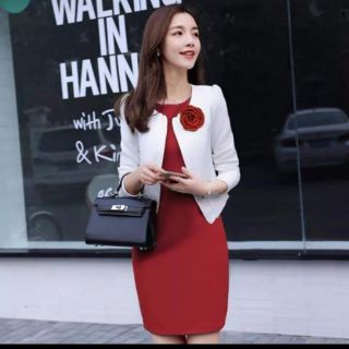 Đầm công sở kèm vest thanh lịch