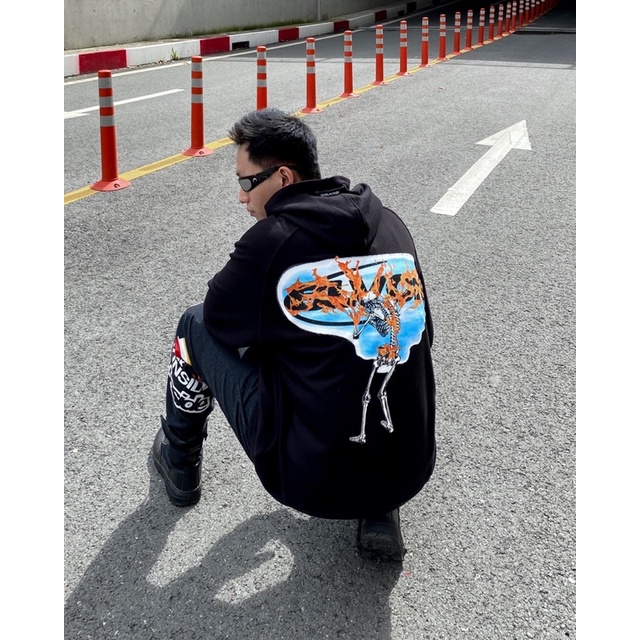 Áo Hoodie BLVCK in Burn Logo- Màu đen
