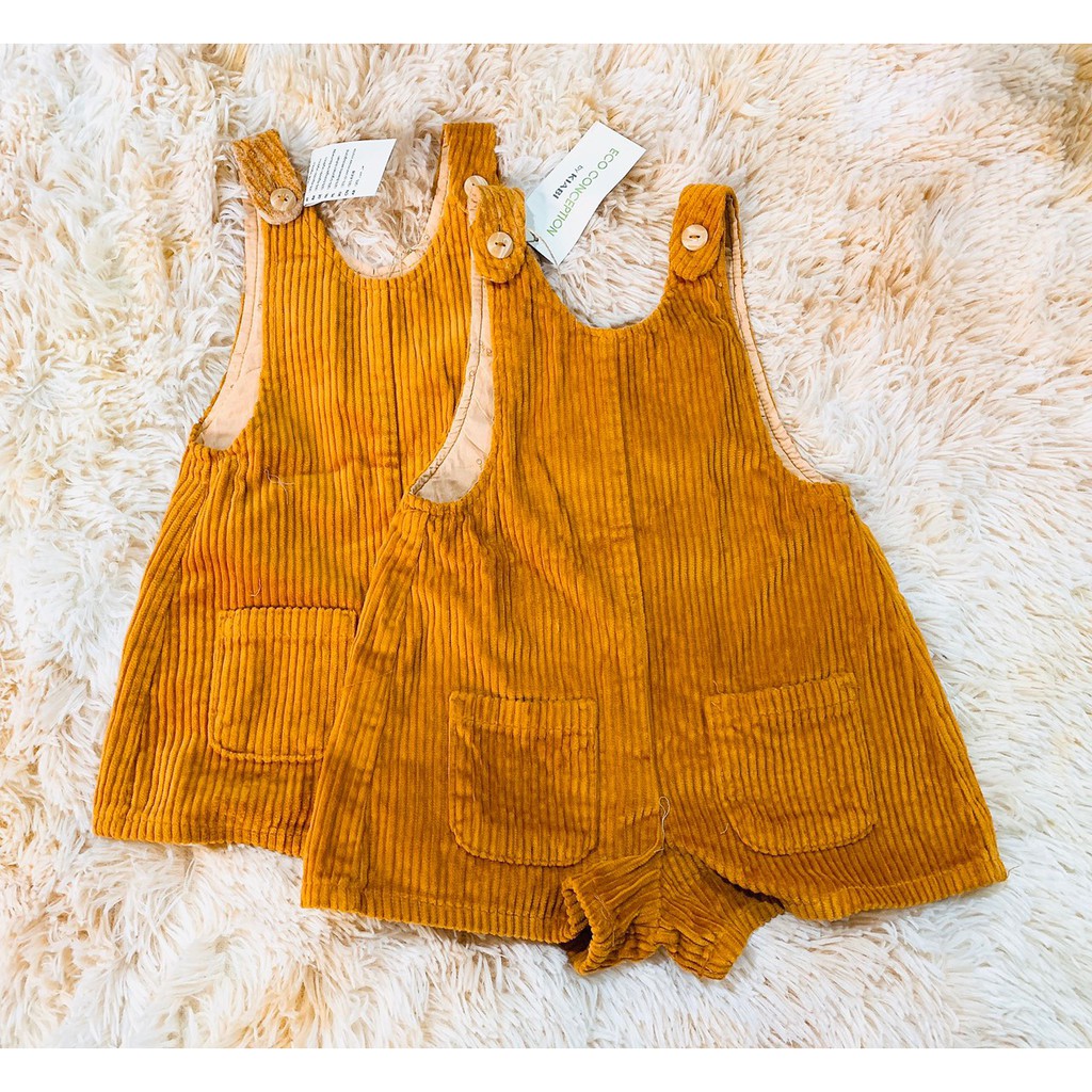 Yếm nhung Kiabi dễ thương cho bé