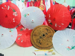Dù cổ trang