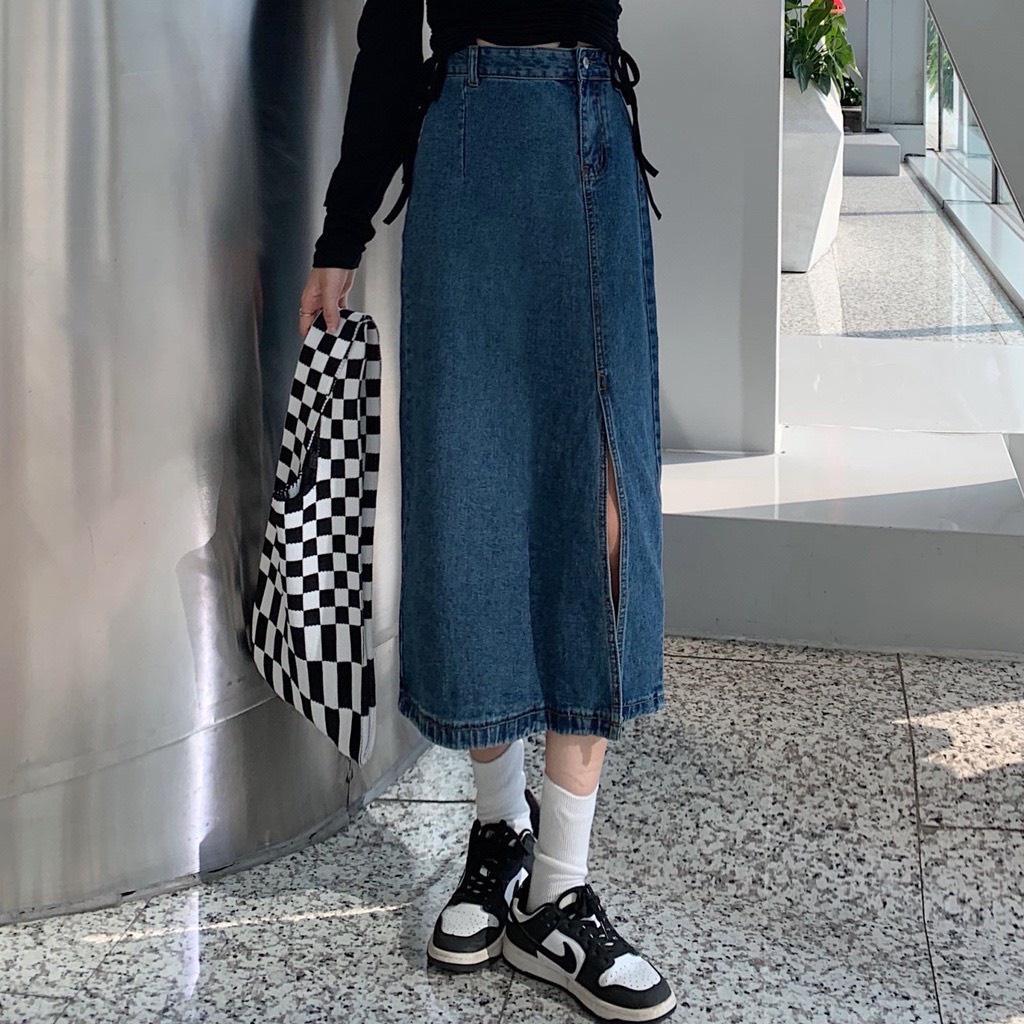 CHÂN VÁY JEANS DÁNG DÀI XẺ TÀ ĐEN XANH