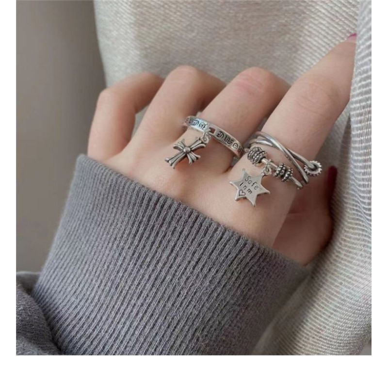 Nhẫn chromeheart charm chữ thập