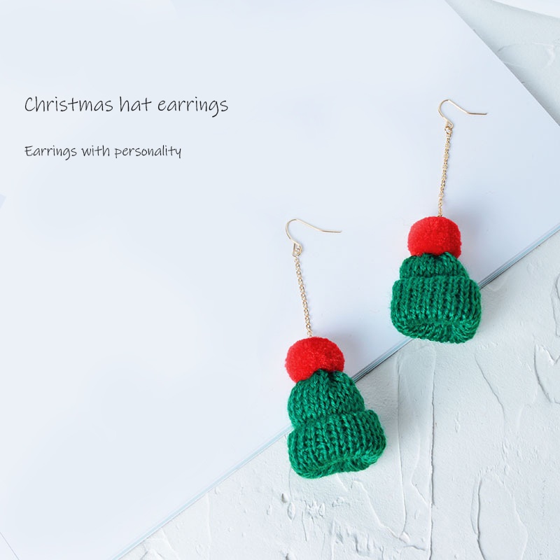 Khuyên tai hình nón len phong cách giáng sinh Hàn Quốc dễ phối đồ cho nữ