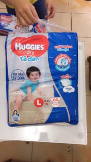 Bỉm- Tã Dán Huggies Size M76, L68, XL62,XXL56 (mẫu mới đệm mây)