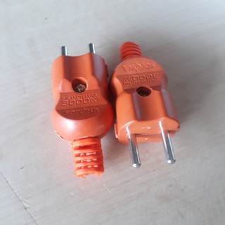 Phích cắm, phích nối công nghiệp chịu tải tối đa 3000w