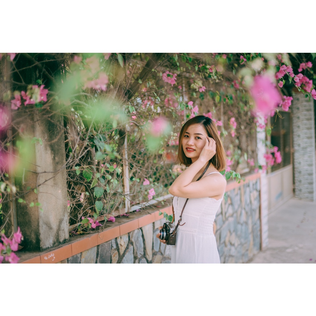 ỐNG KÍNH NIKON 18 70 ED G DX .