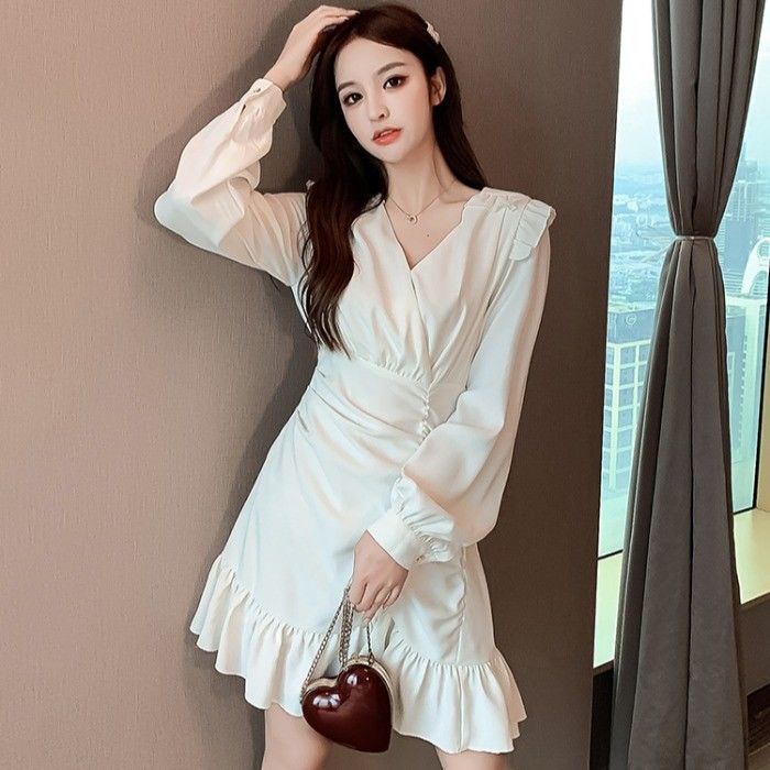 Đầm ôm eo màu đen phong cách Pháp thời trang mùa thu cho nữ