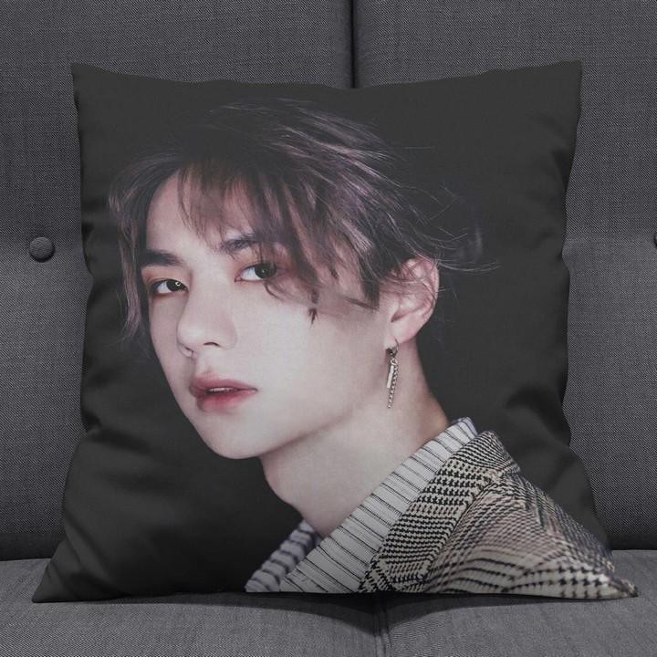 Gối Vương Nhất Bác 30x30 gồm cả vỏ và ruột Trần Tình Lệnh Ma Đạo Tổ Sư Tiêu Chiến