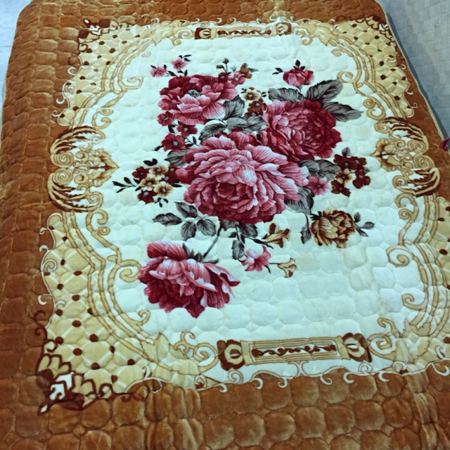 Thảm trải giường nỉ nhung cao cấp