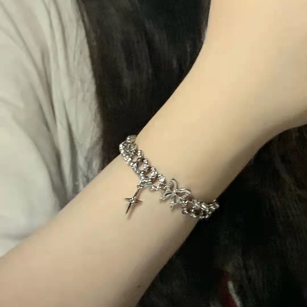 Vòng Tay Mặt Hình Bướm Đính Đá Zircon Phong Cách Retro Sang Trọng