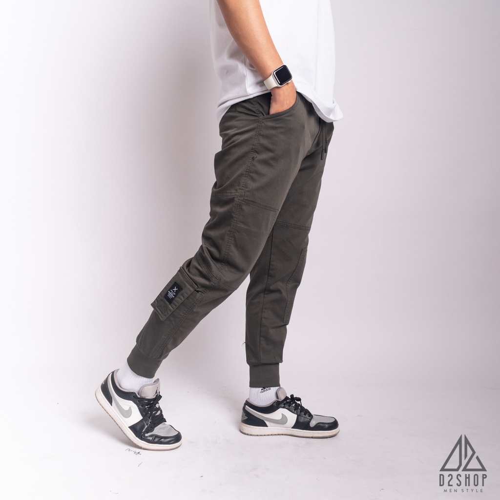 Quần Jogger nam D2shop vải Kaki, túi hộp, màu xanh rêu [JG-2853]