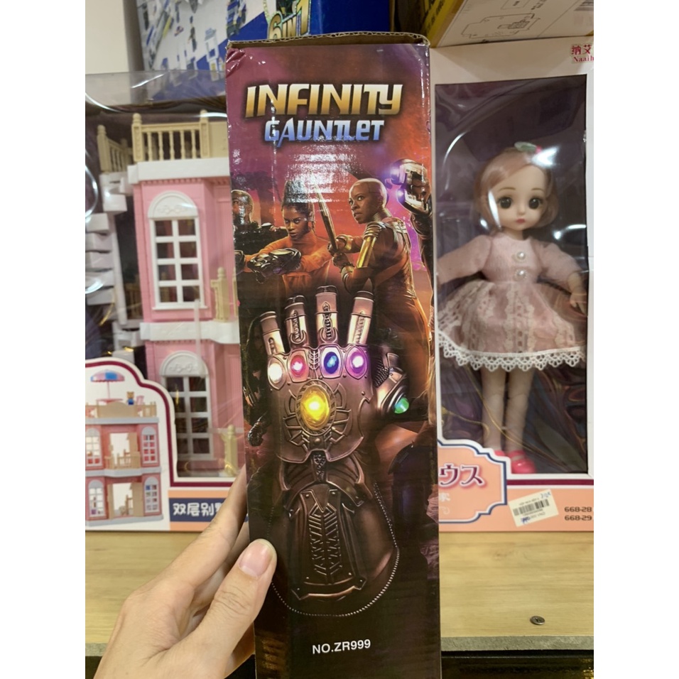 Găng tay vô cực Thanos Avenger
