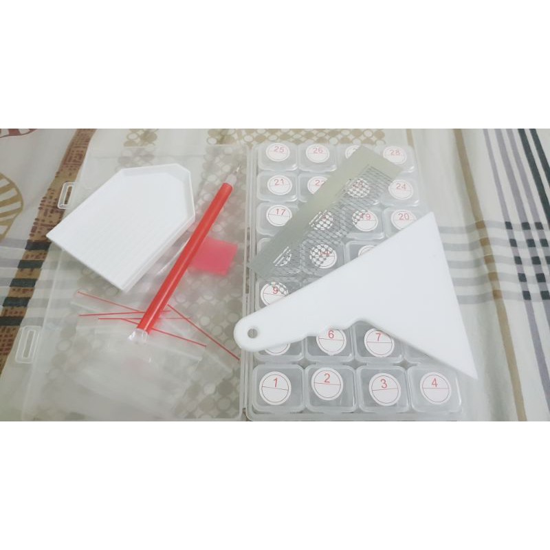 combo dụng cụ làm tranh đá