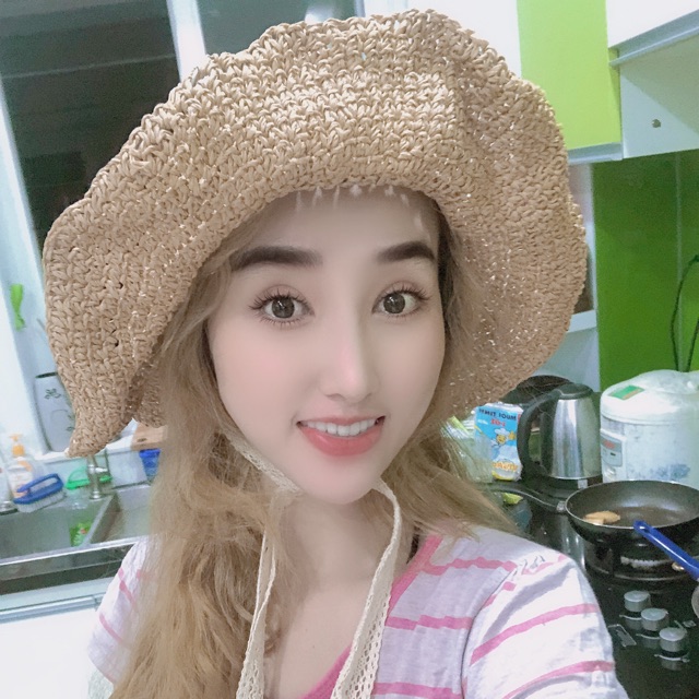 Mũ vành tiểu thư