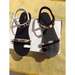 Giày sandal xỏ ngón quai ngang tán vàng SửaThêm