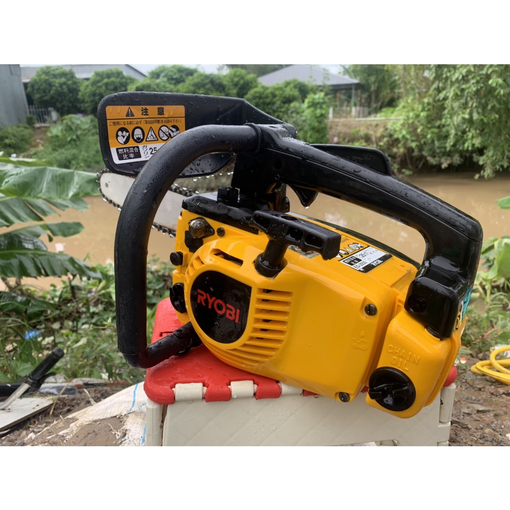 Máy cưa xăng mini 3.5kg RYOBI ES-2930 hàng bãi nhật