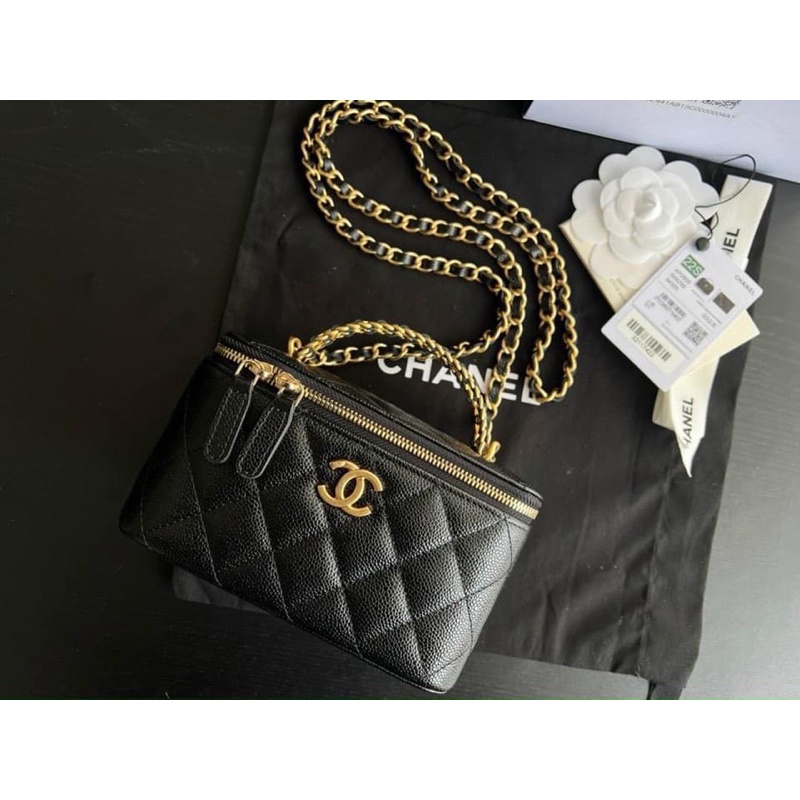 Túi xách quai kim loại dây xích