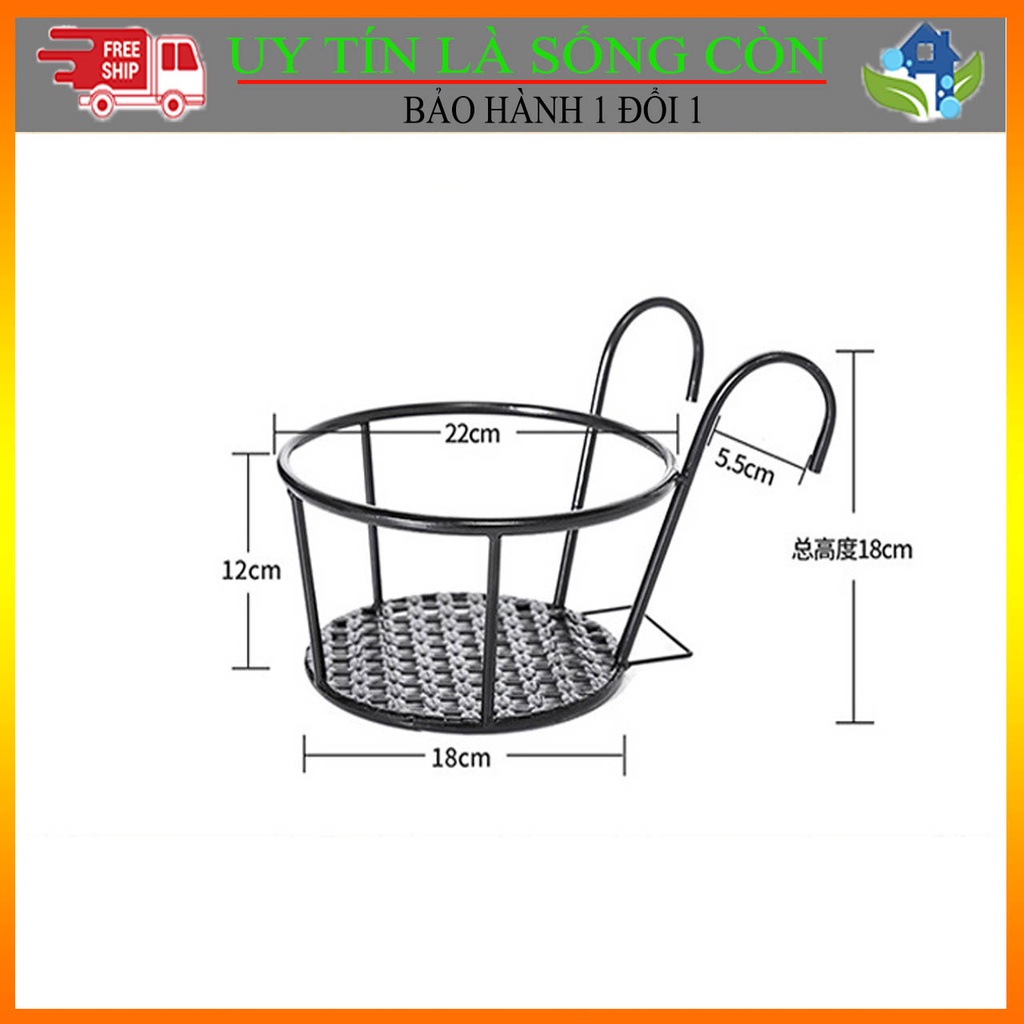 Giá Treo Hoa Ban Công Chậu Cảnh Có Móc Treo Tiện Lợi Giúp Tiết Kiệm Không Gian