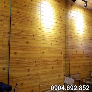 Xốp Dán Tường Vân Gỗ Thông Phủ Dầu Vàng