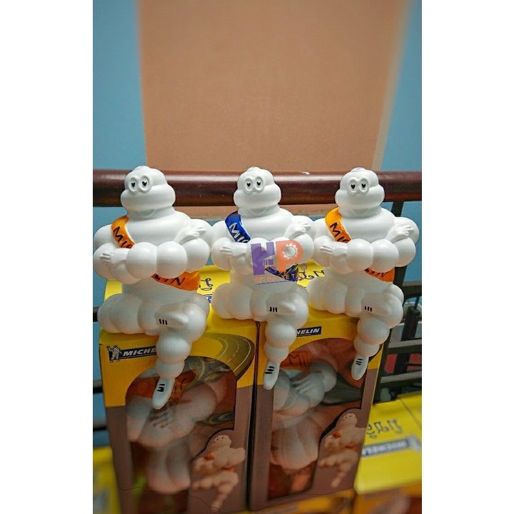 Michelin đủ  phụ kiện - Michelin gắn xe tải  Bộ Sưu Tập Phụ Kiện Cực Chất Cho Xe Tải XE Ô TÔ, XE HƠI
