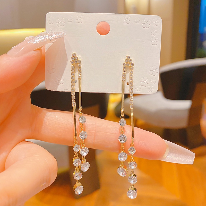 Bông Tai Tua Rua Đính Đá Zircon Siêu Lấp Lánh Thời Trang Cao Cấp Kiểu Hàn Quốc Sang Trọng