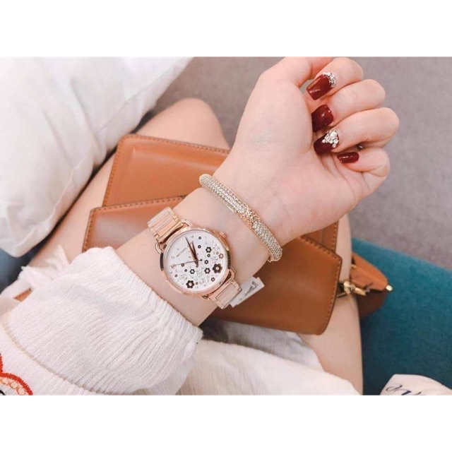 Đồng hồ nữ hiệu Michael Kors