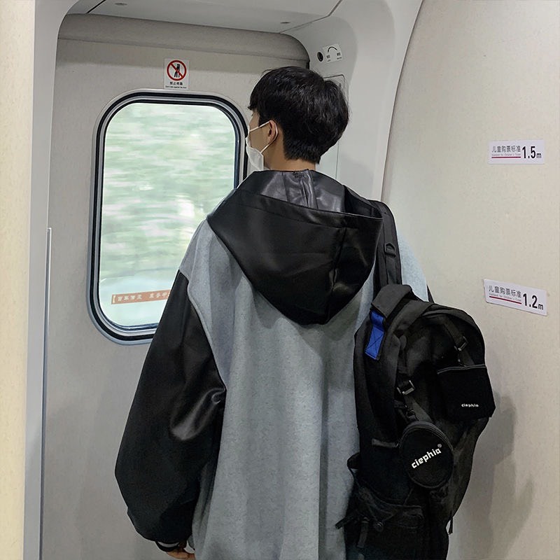 Áo khoác Bomber có nón Unisex .