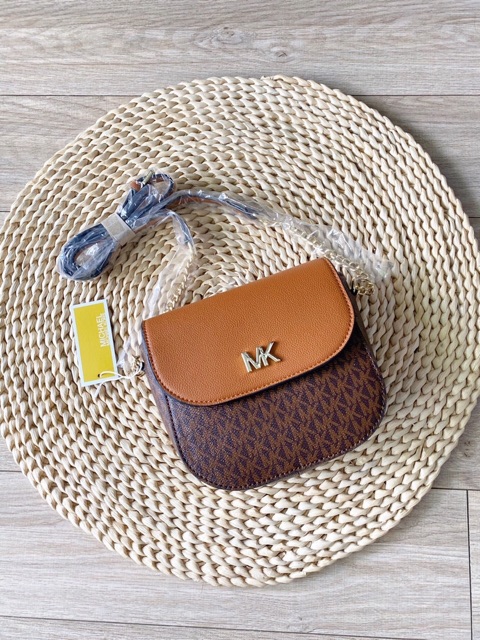 TÚI MICHAEL KORS DÁNG BẦU nhiều màu)