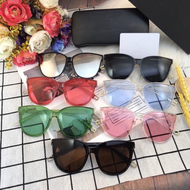 Kính mắt nam nữ huyền thoại biển xanh thời trang