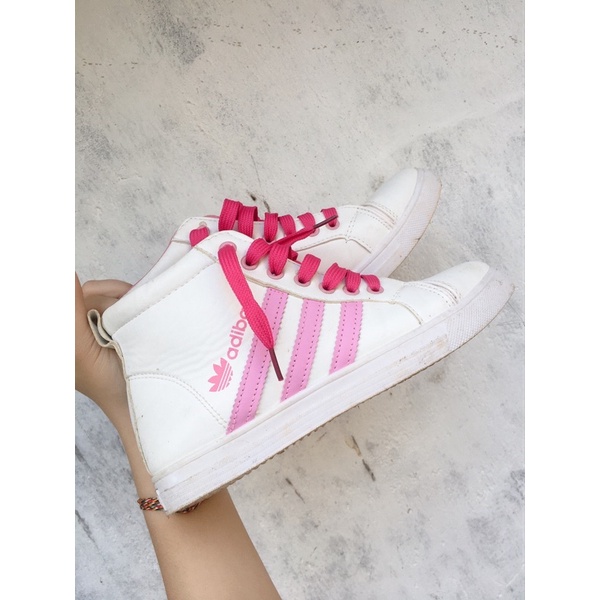 Giày ADIDAS cổ cao không độn màu trắng hồng size 38-39