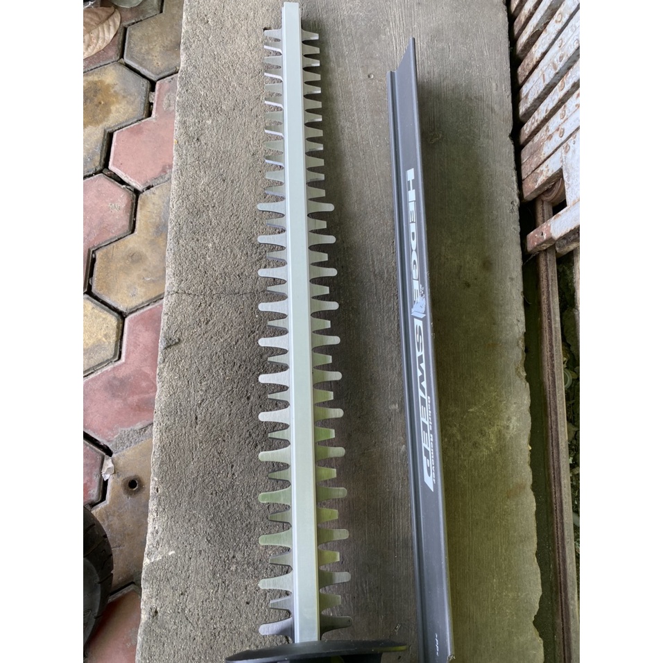 THÂN MÁY TỈA HÀNG RÀO RYOBI 36V - RHT3600G