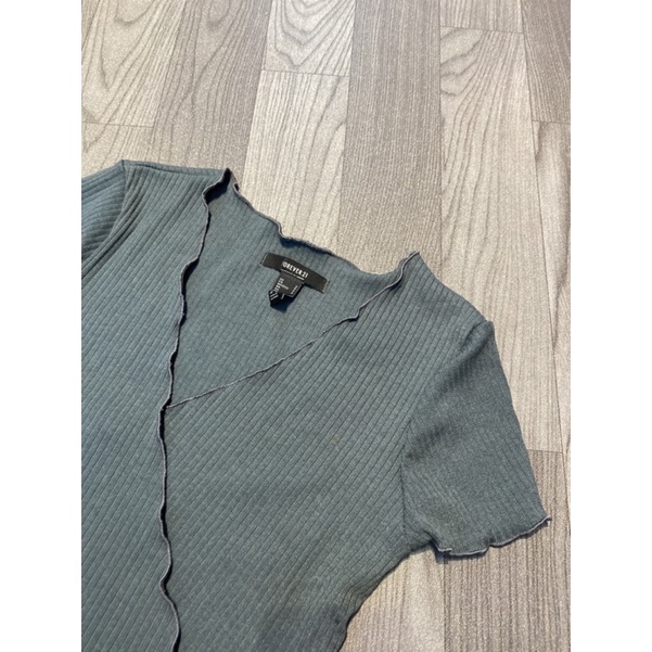 Áo croptop thun tăm f21 mã xanh