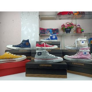 Giày Converse 2hand chính hãng ( Full box, tặng kèm tất tim và dây giày tự chọn )