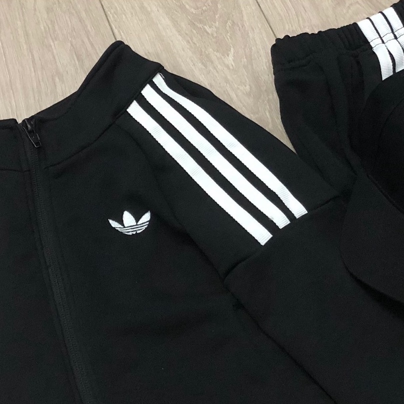 Bộ khoác nỉ thu đông bé trai -  Set bộ khoác nỉ Adidas kèm mũ lưỡi trai cho bé trai chất nỉ da cá size 90-150