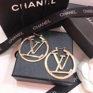 BÔNG TAI LV KHUYÊN TRÒN