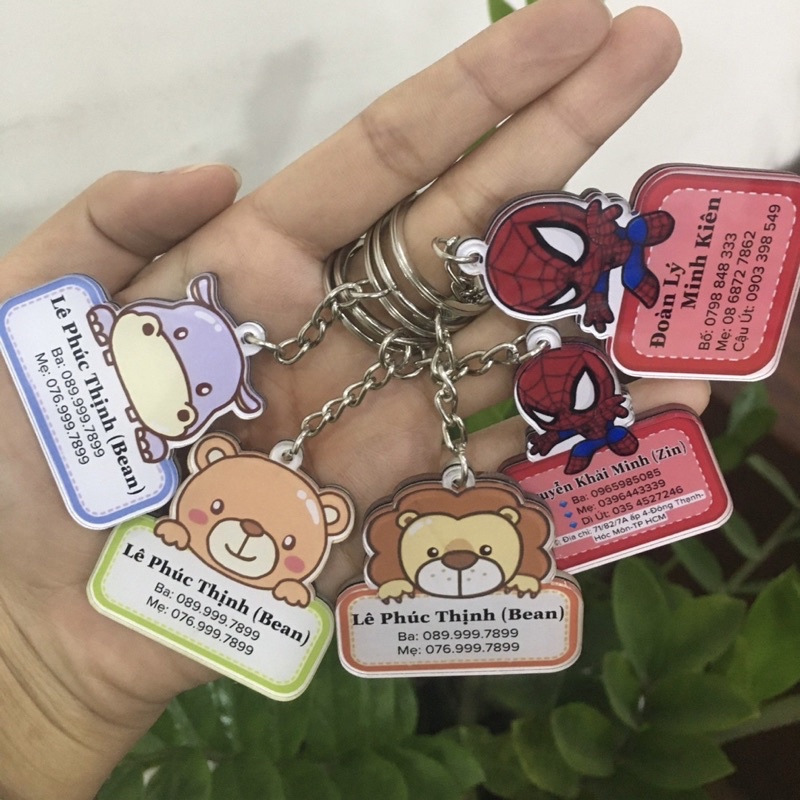 Móc khoá cắt treo balo cho bé yêu ghi thông tin