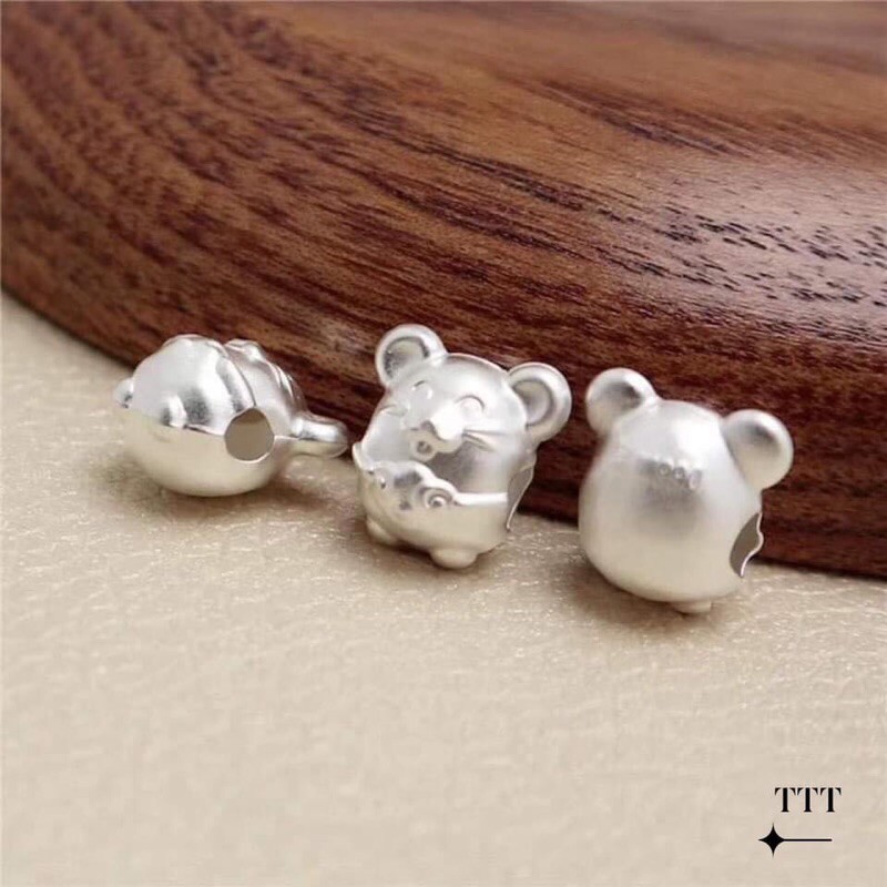 CHUỘT BẠC XUYÊN VÒNG DÂU