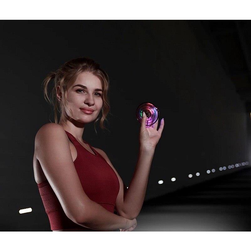 Máy bay điều khiển từ xa Flynova Mini có đèn LED